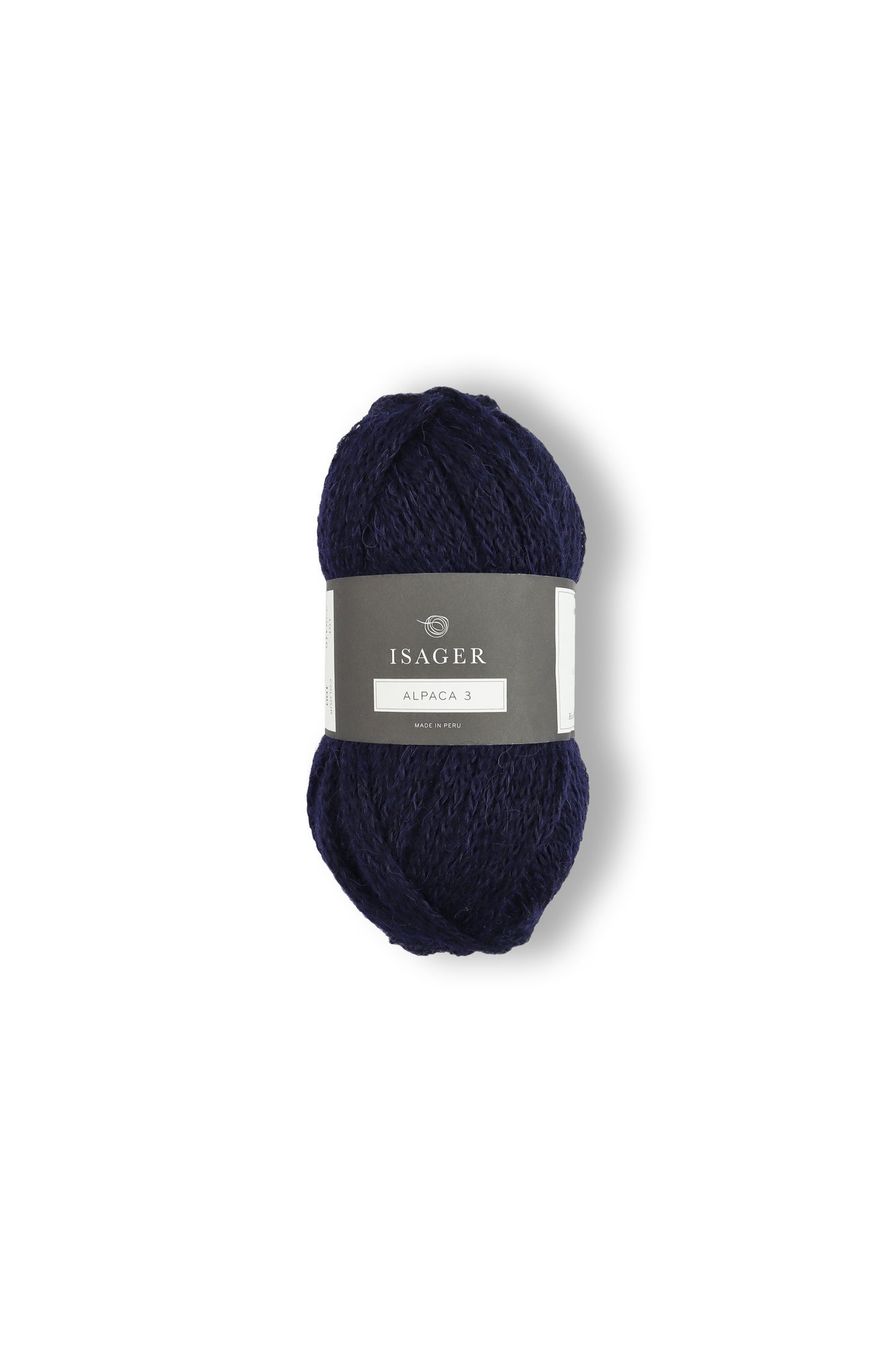 Kuvassa on Isager Alpaca 3 -lanka (yarn) värissä 100.
