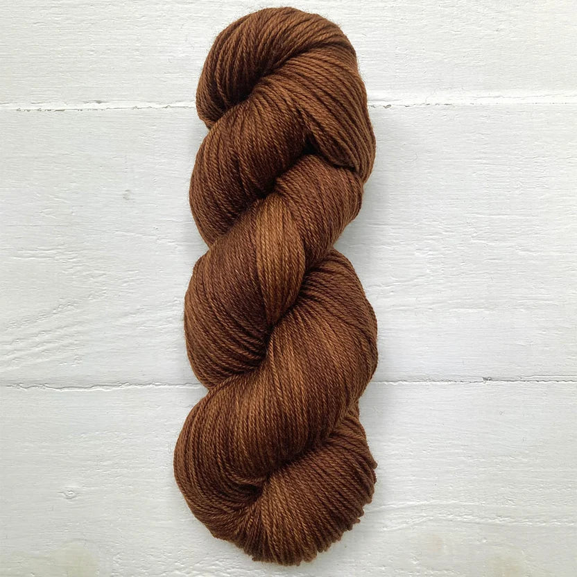 Manos del Uruguay Alegría Hand Dyed 100 g -lanka sävy 2248 Nocciola