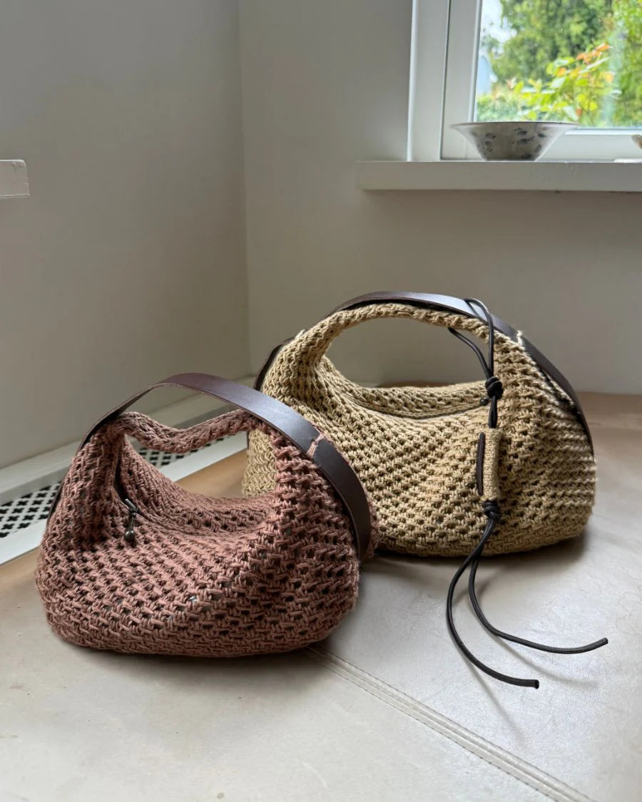 Kuvassa on PetiteKnit Juno Bag -neuleohje (patern).