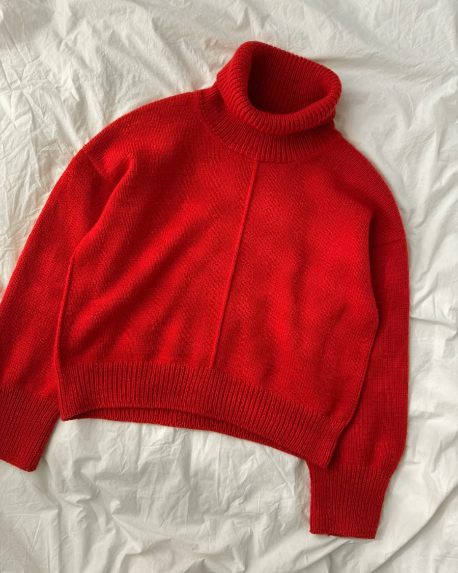 Kuvassa on PetiteKnit Scarlet Sweater -neuleohje (pattern).