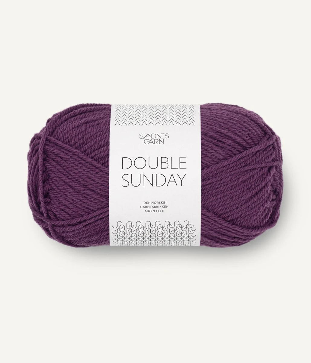 Kuvassa on Sandnes Garn Double Sunday -lanka (yarn) värissä Bjornebaersaft.