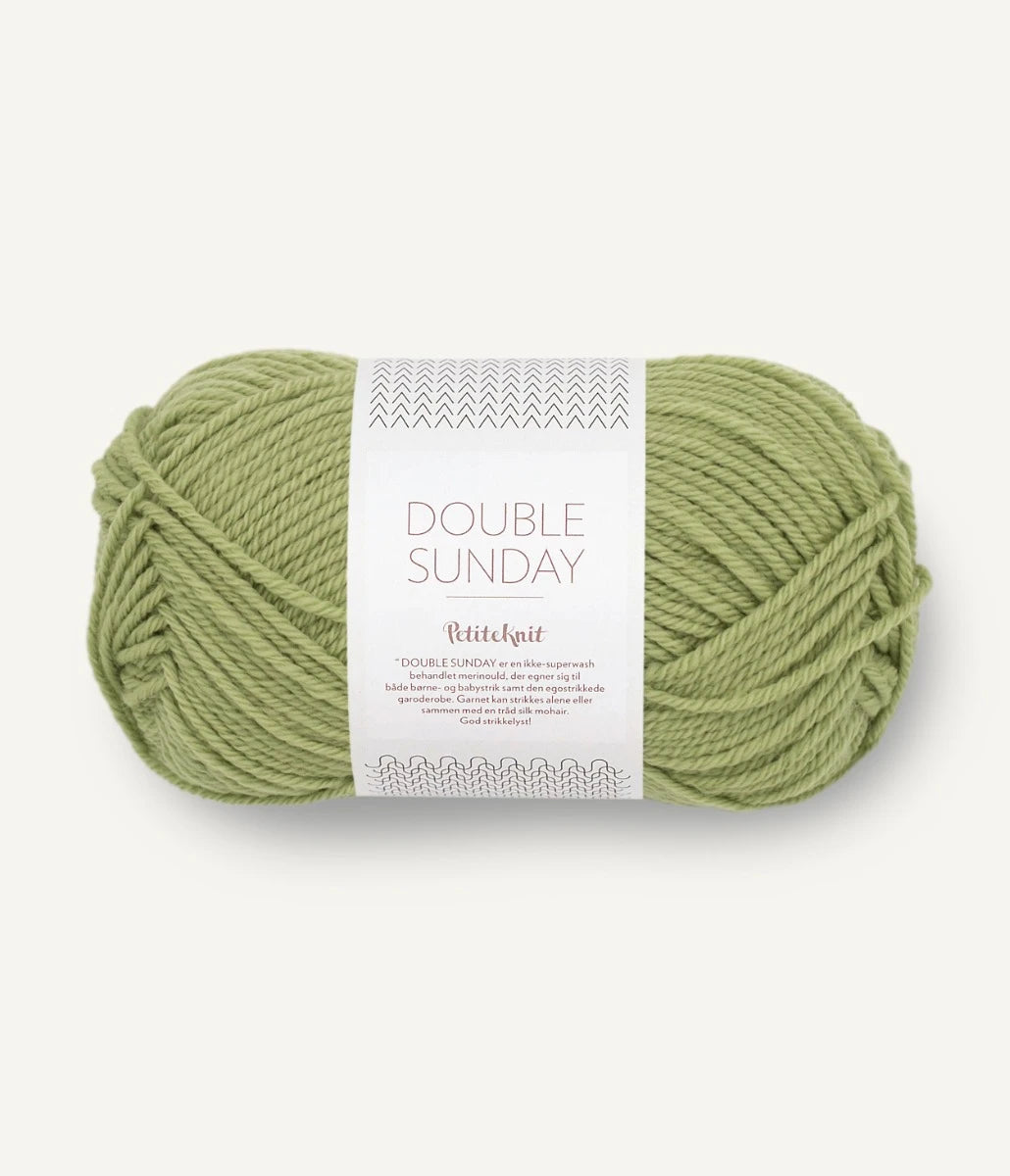 Kuvassa on Sandnes Garn Double Sunday -lanka (yarn) värissä Green Tea.