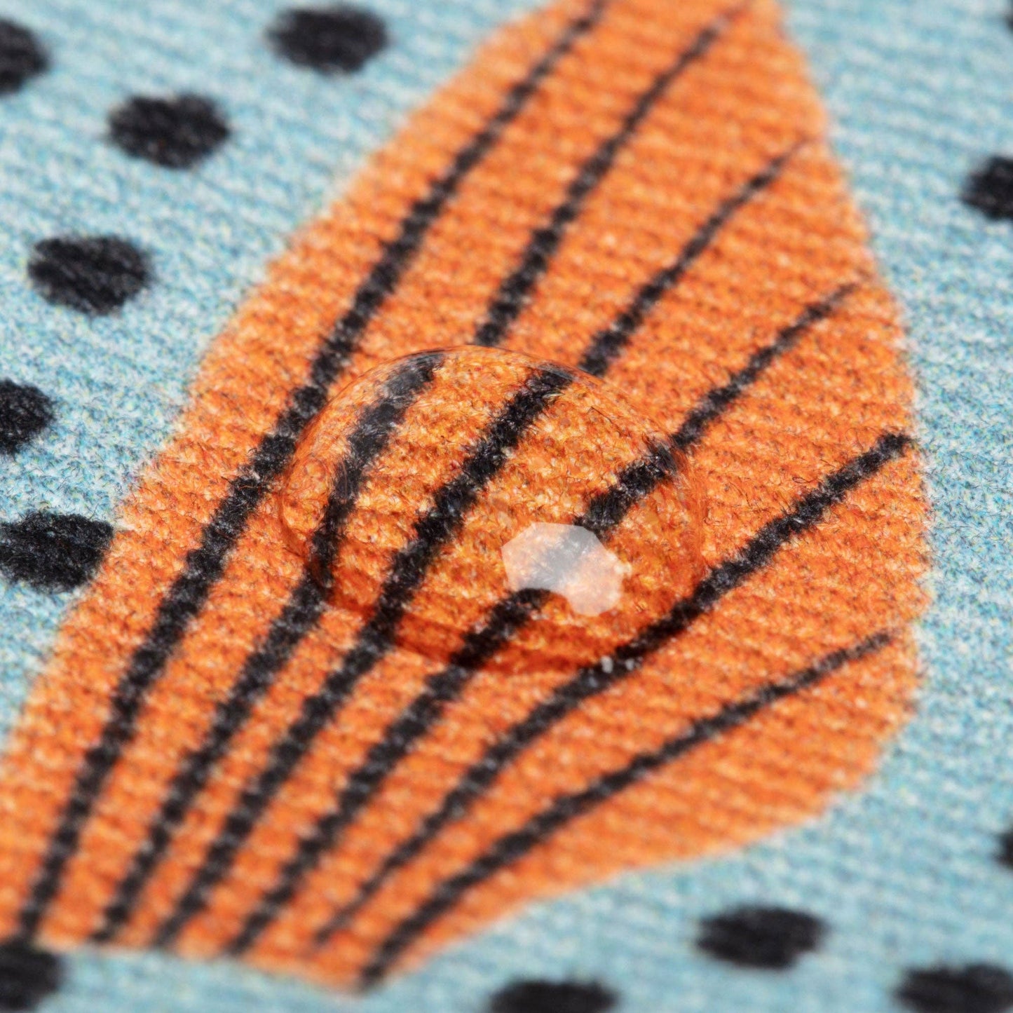 Don Fisher Neulojan pussukka (monni)