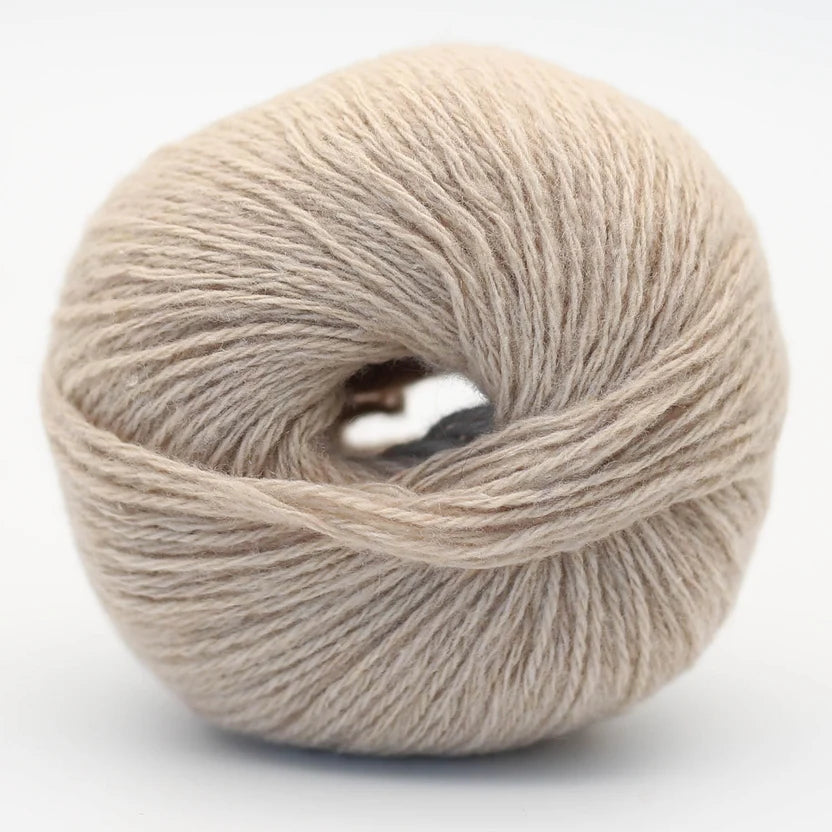 BC Garn Alva Cashmere Revive -lanka sävy Helles Beige