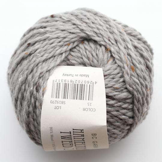 Kuvassa on BC Garn Hamelton Tweed-lanka värissä Light grey.