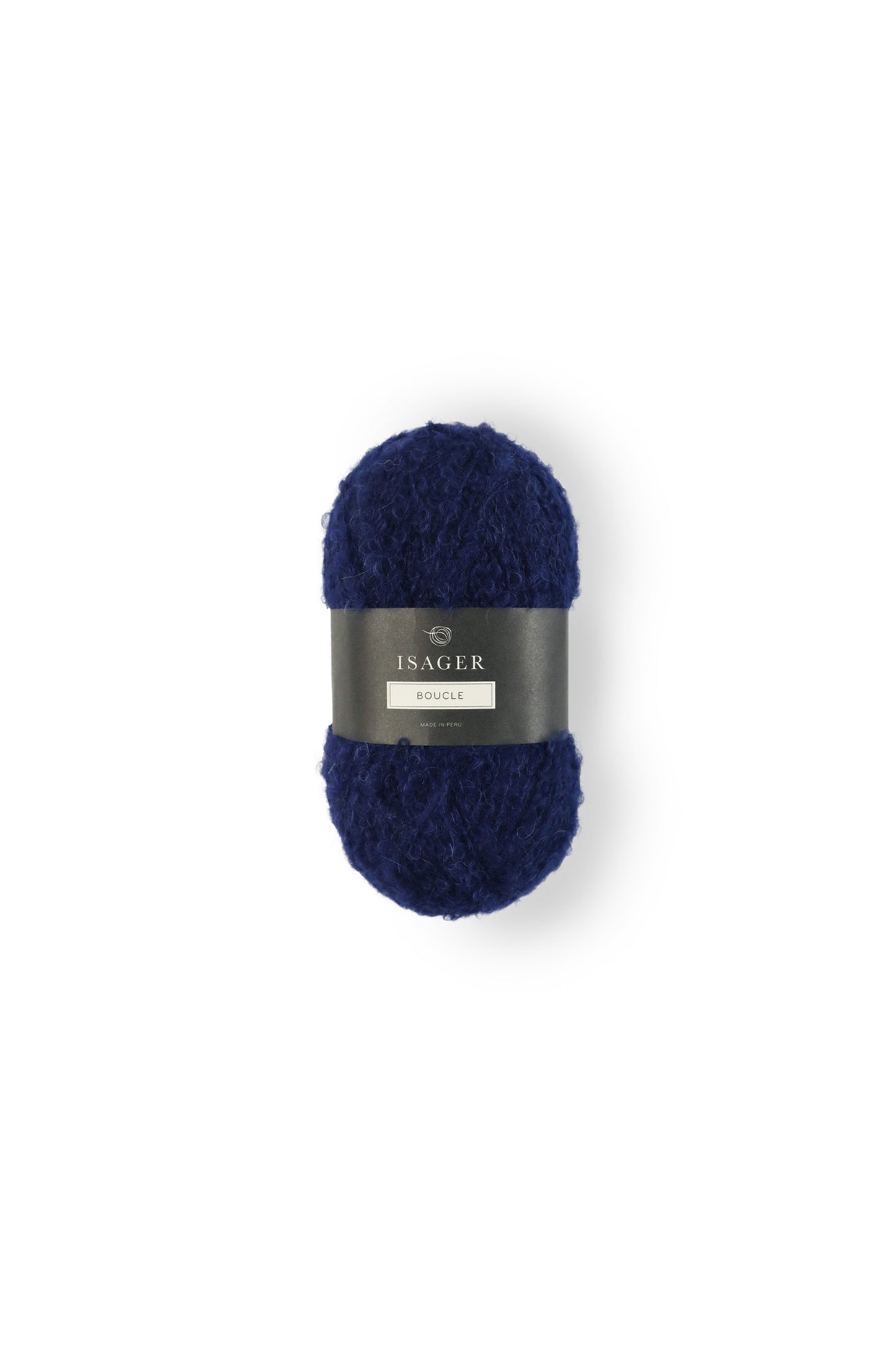 Kuvassa on Isager Bouclé -lankakerä (yarn) sävyssä 100.