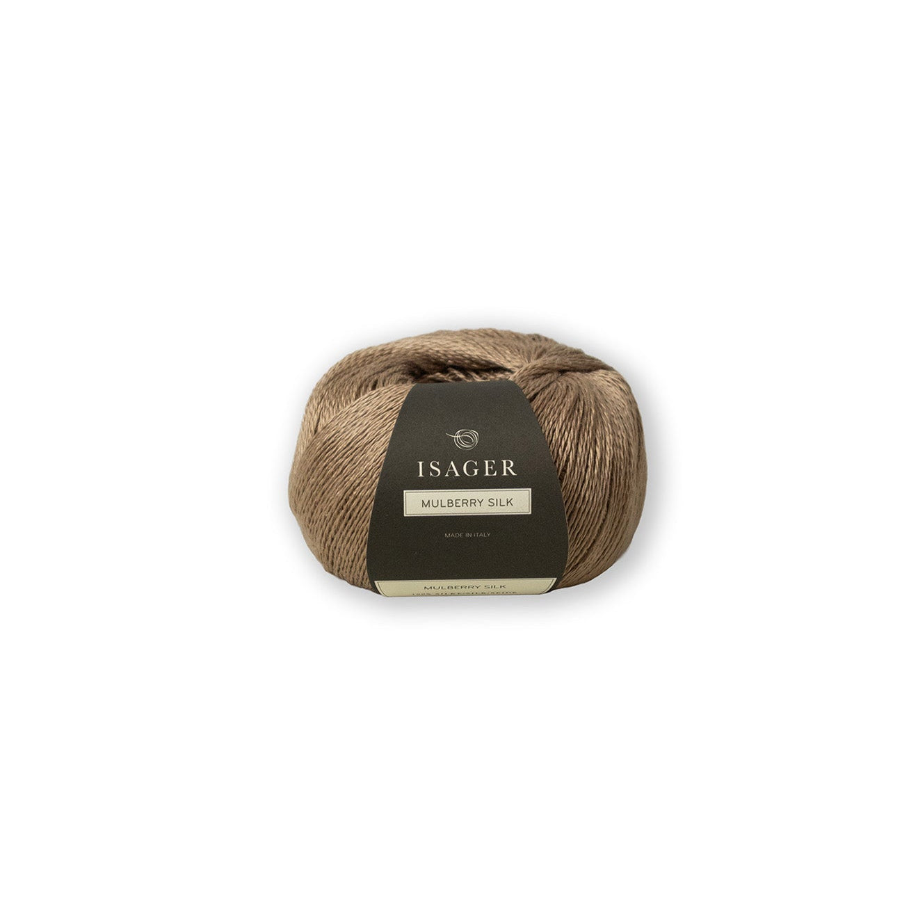Kuvassa on Isager Mulberry Silk -lanka värissä Camel.
