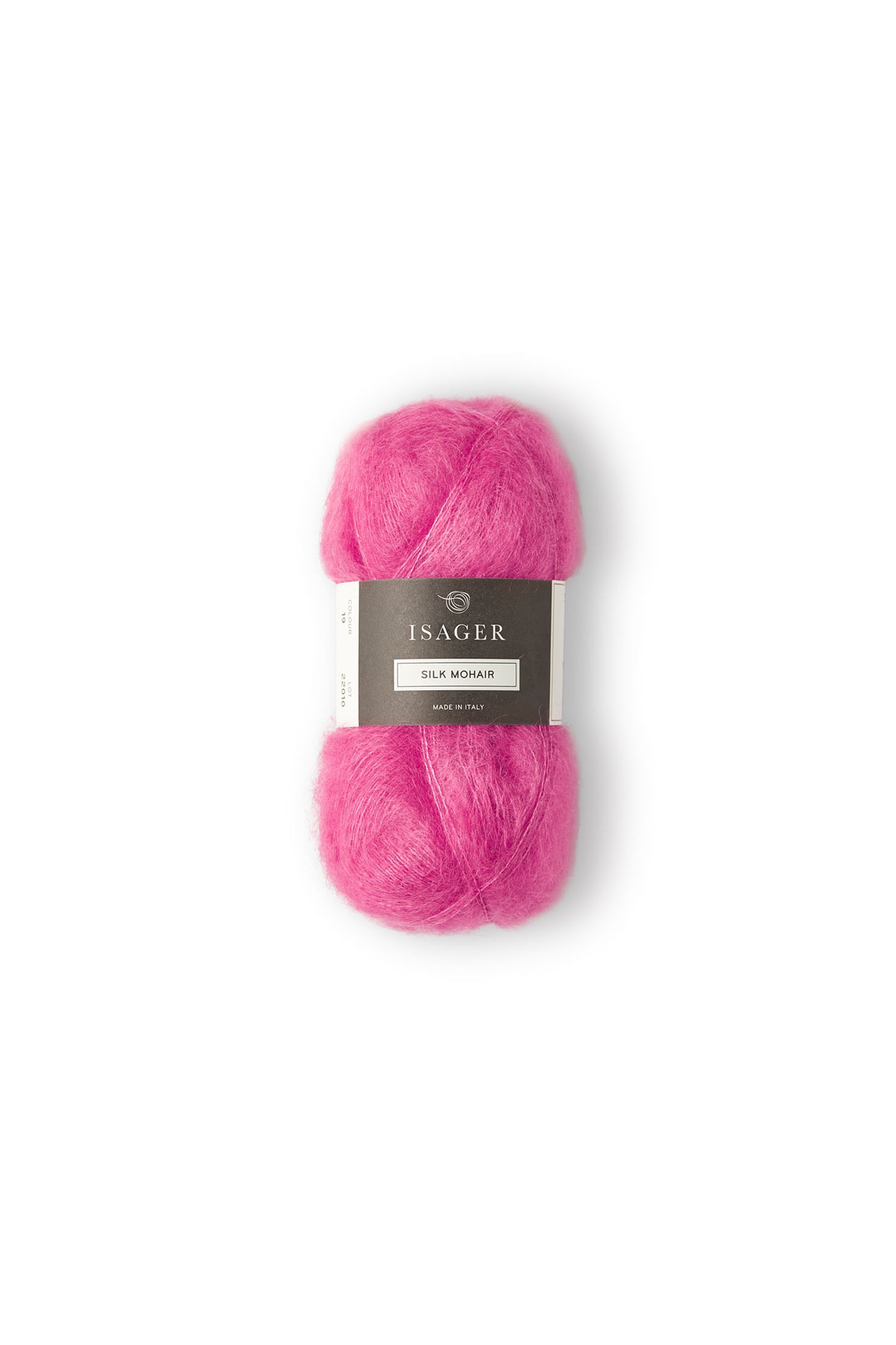 Kuvassa on Isager Silk Mohair -lanka (yarn) värissä 19.