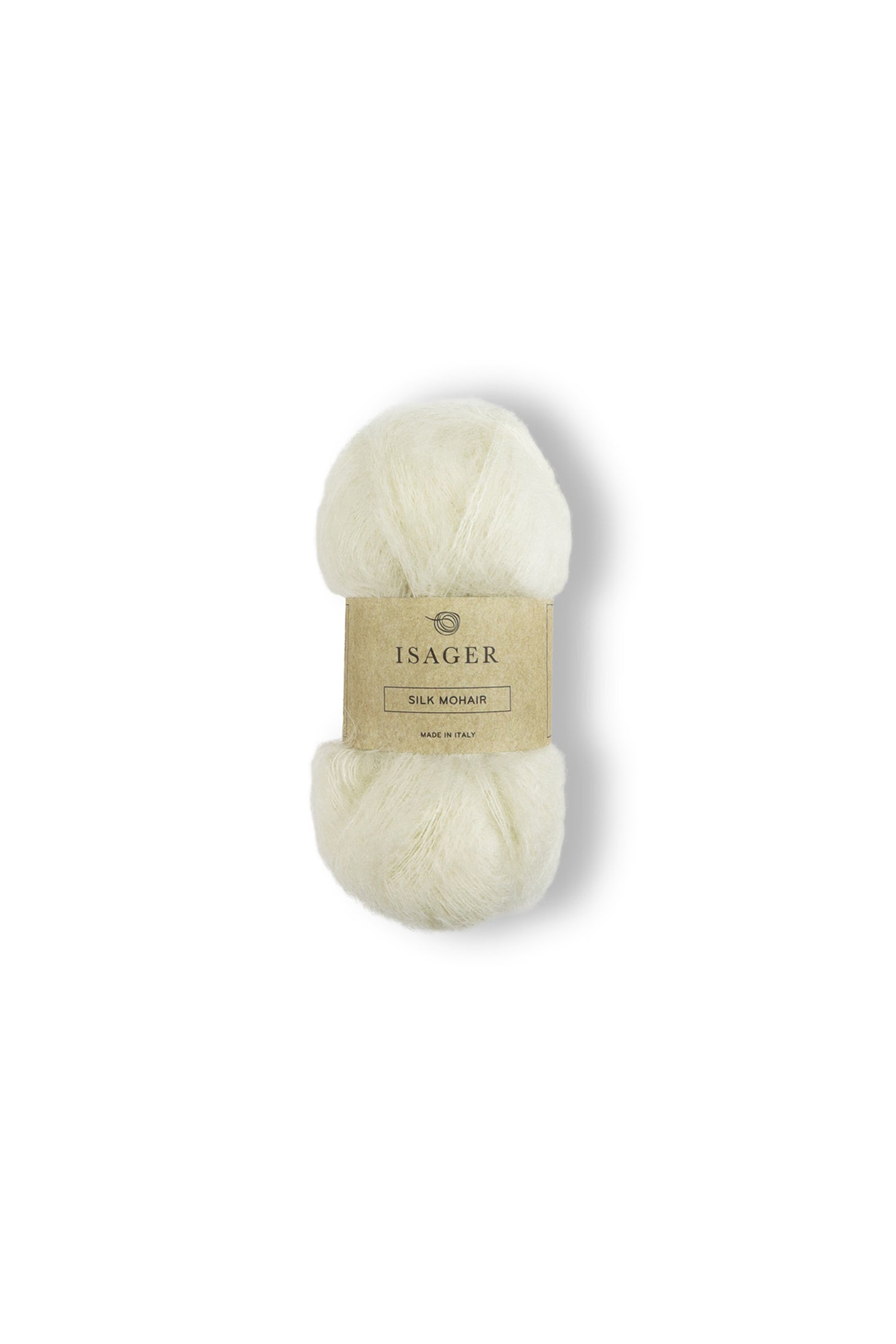 Kuvassa on Isager Silk Mohair -lanka (yarn) värissä E0.