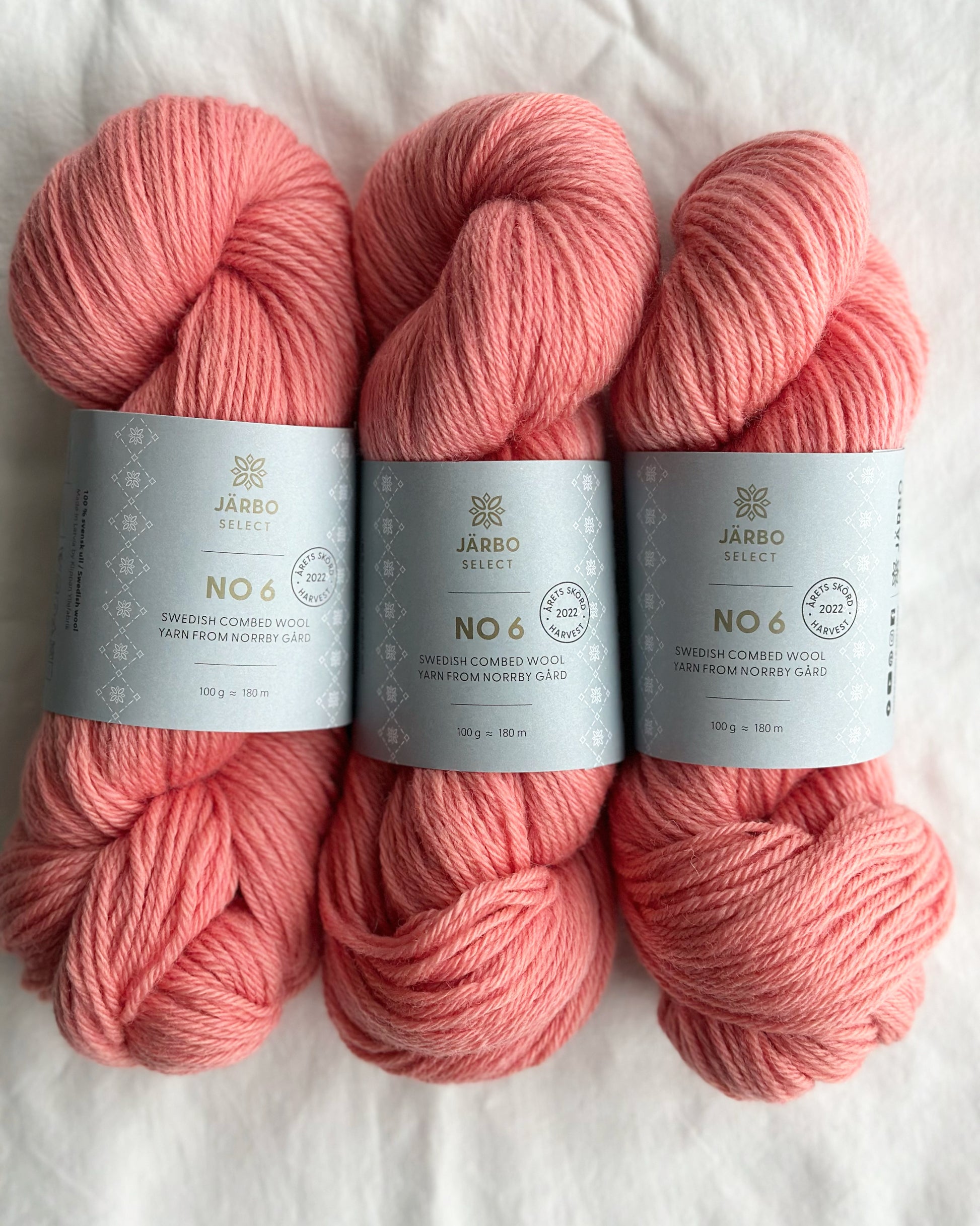 Kuvassa on Järbo Select no 6 -lankoja.