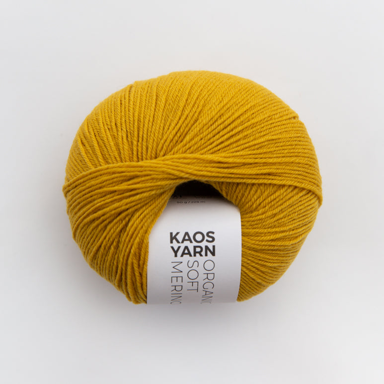 Kuvassa on KAOS YARN Organic Soft Merino -lanka värissä Fortunate.