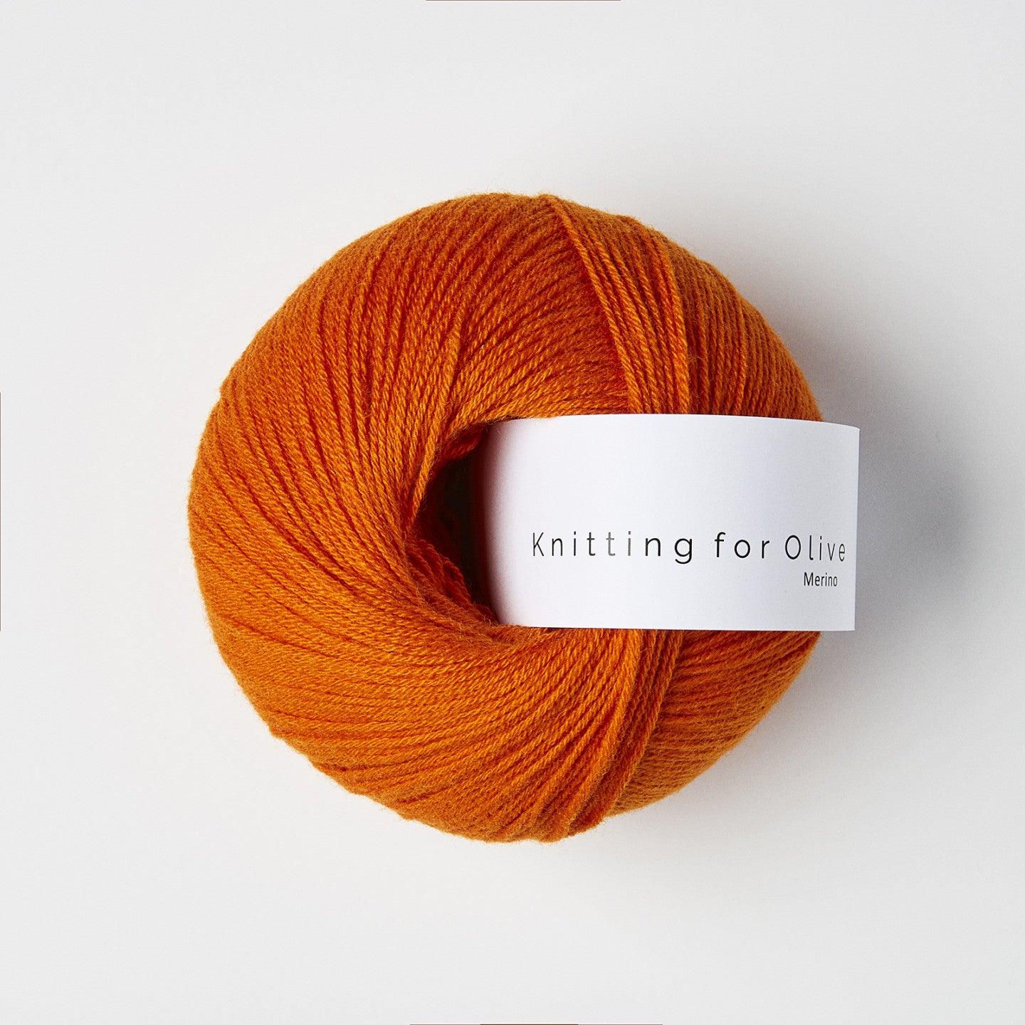 Kuvassa on Knitting for Olive Merino -lanka värissä Hokkaido.