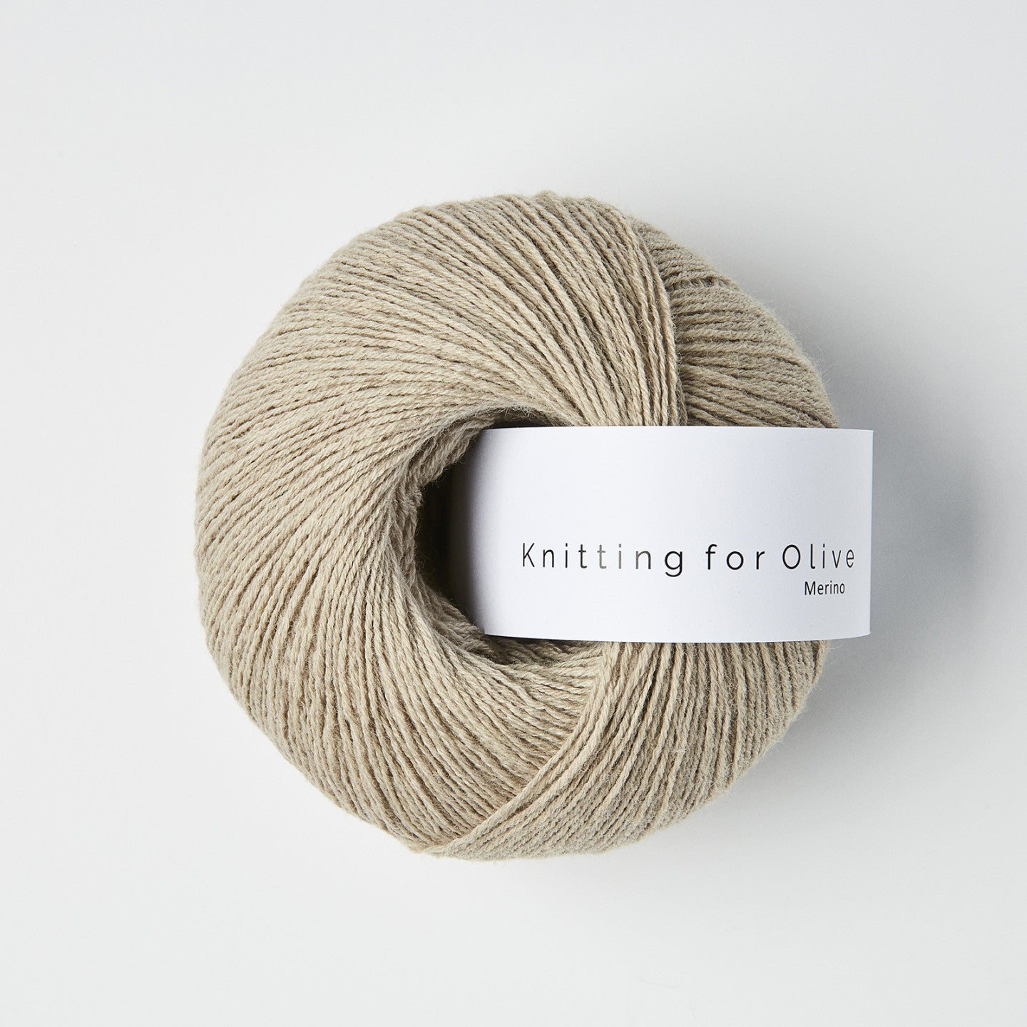 Kuvassa on Knitting for Olive Merino -lanka värissä Nordic Beach.