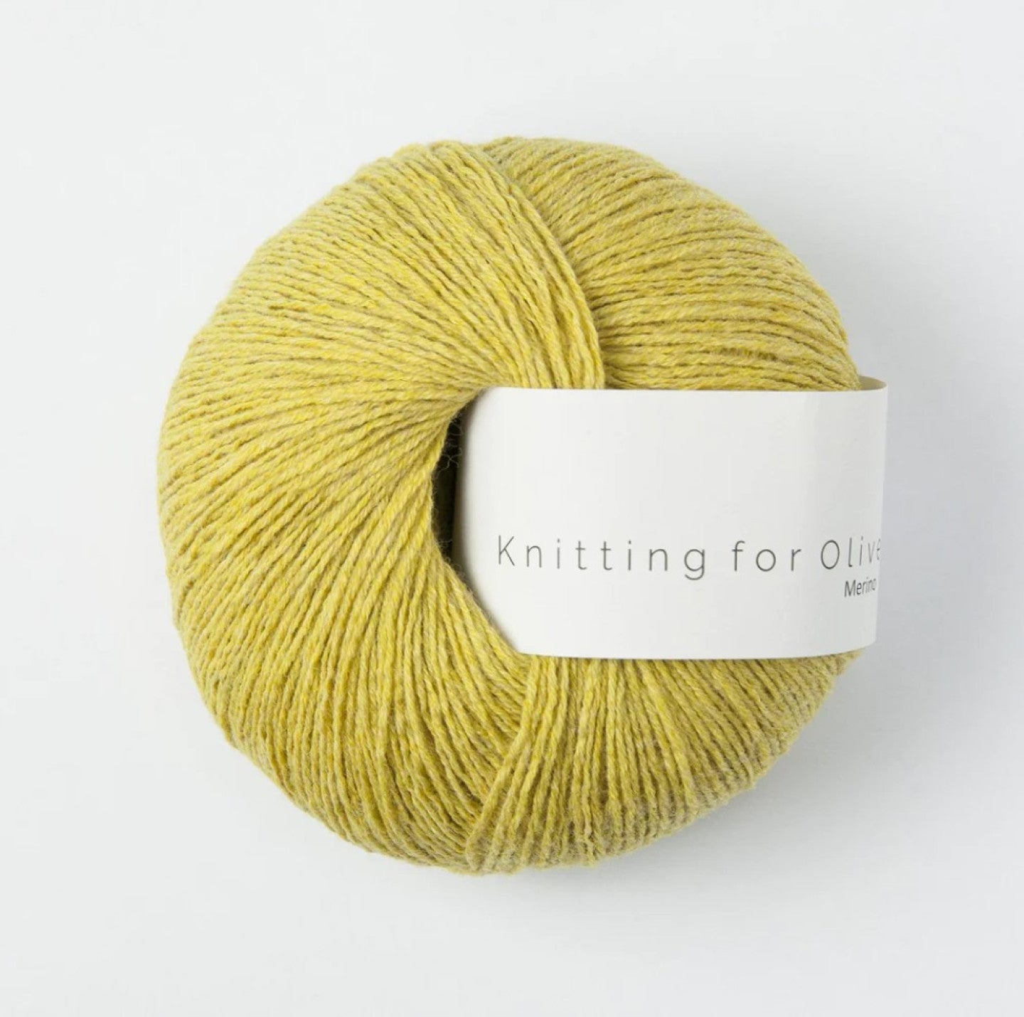 Kuvassa on Knitting for Olive Merino -lanka värissä Quince.