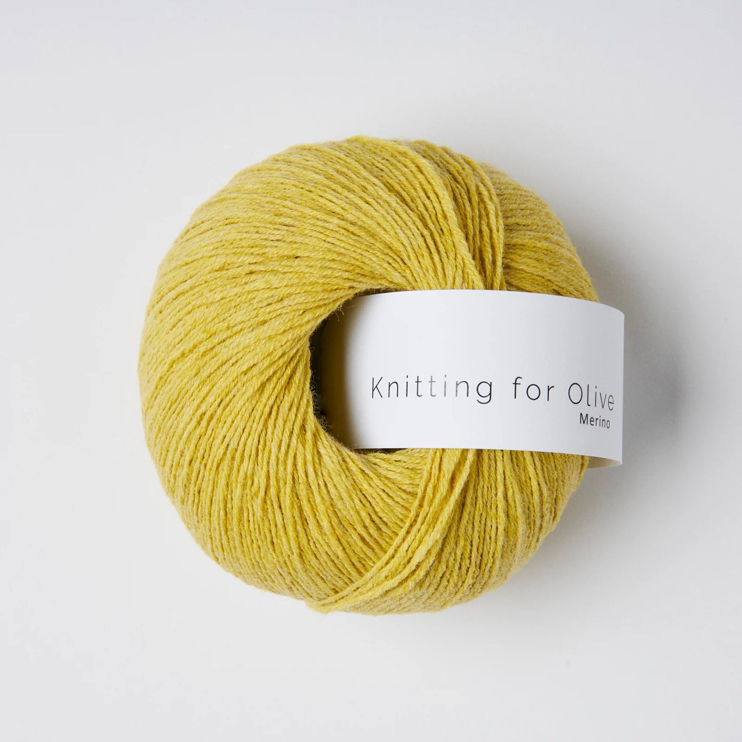 Kuvassa on Knitting for Olive Merino -lanka värissä Quince.