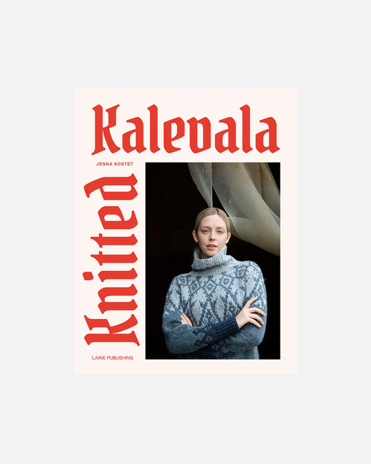 Kuvassa on Neulottu Kalevala -kirja.