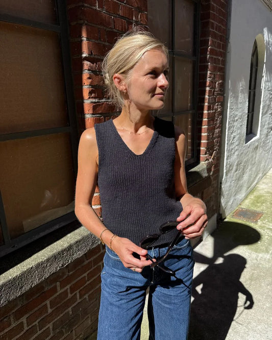 Kuvassa on PetiteKnit Alice Top -neuleen ohje (pattern).