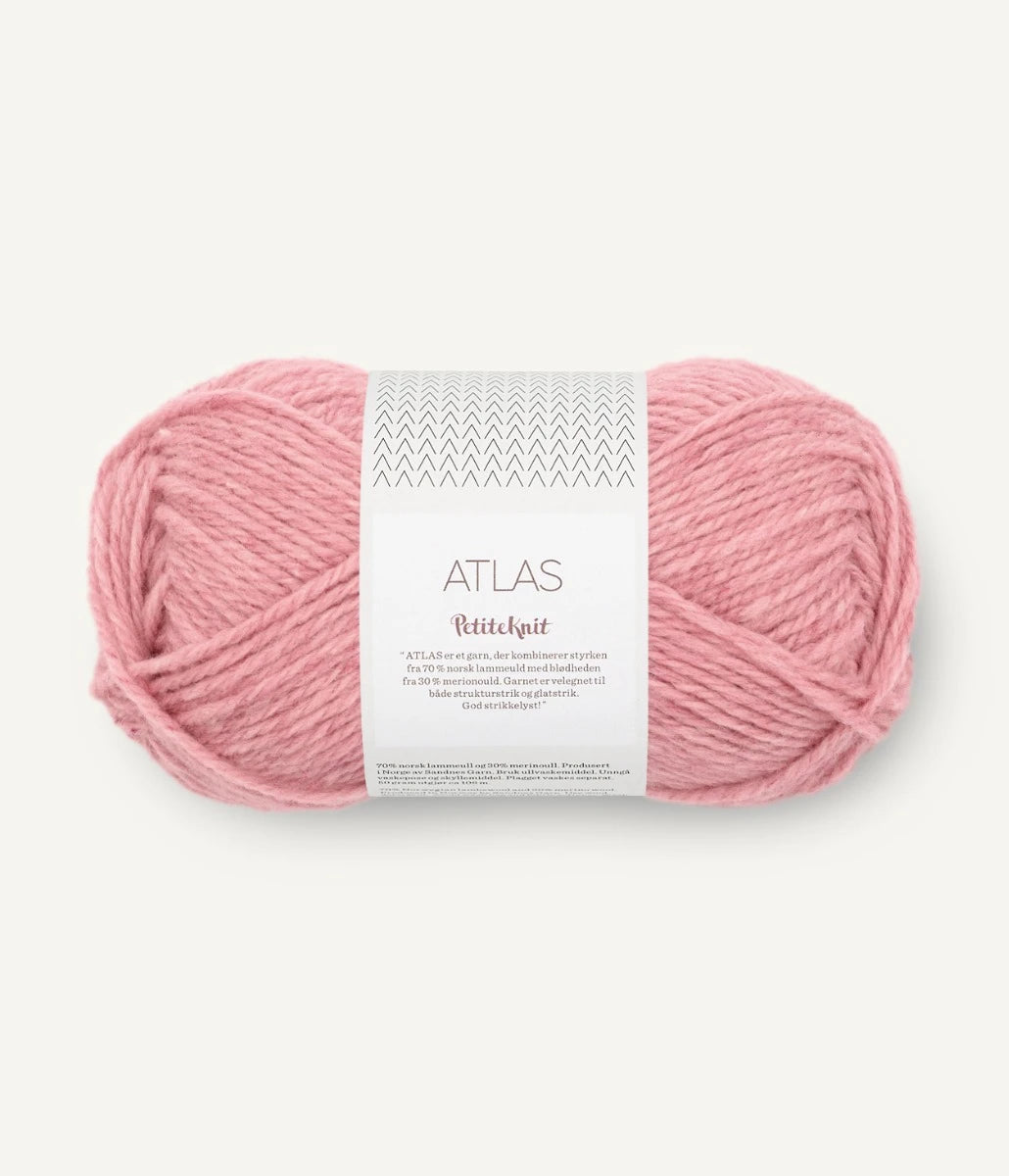 Kuvassa on Sandnes Garn Atlas -lanka (yarn) värissä Rosewater Melange.