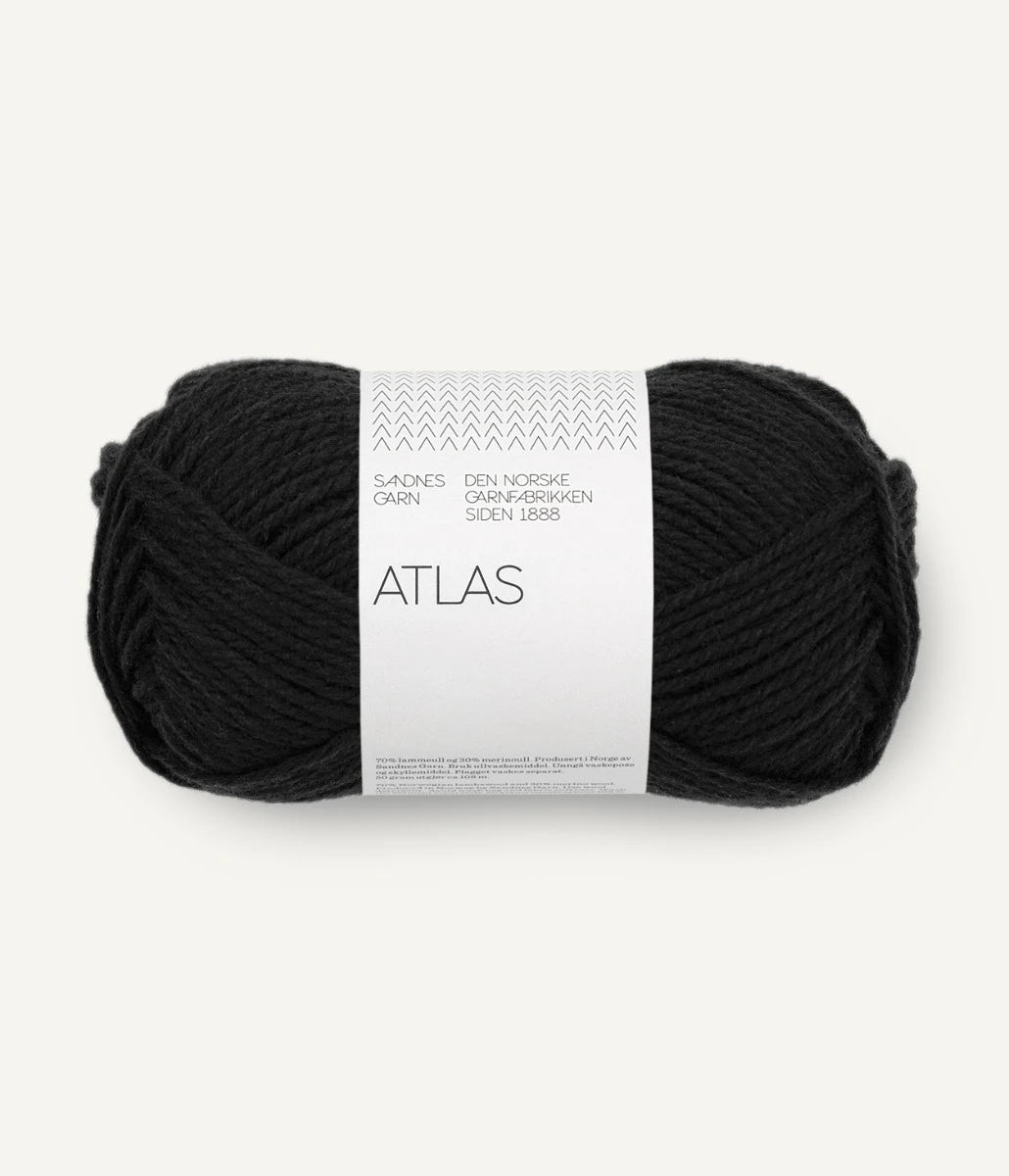 Kuvassa on Sandnes Garn Atlas -lanka (yarn) värissä Svart.