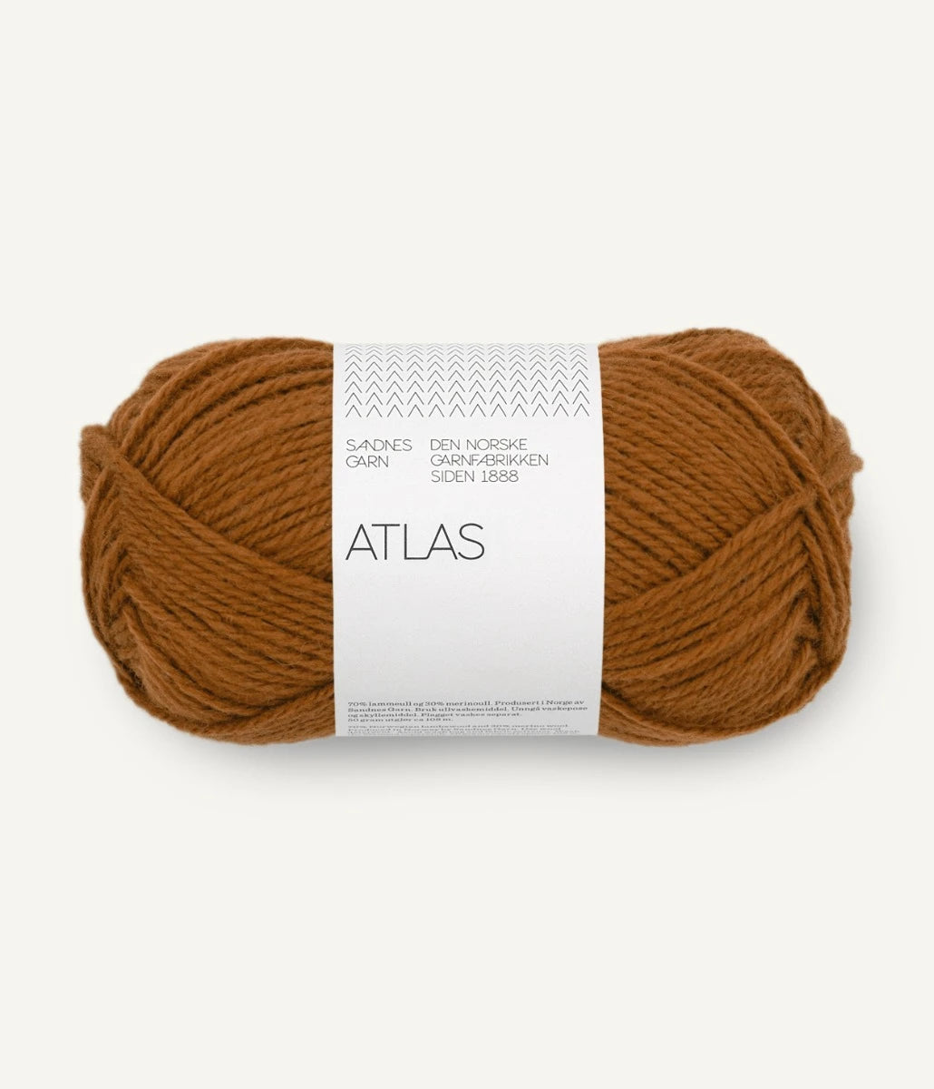 Kuvassa on Sandnes Garn Atlas -lanka (yarn) värissä Monk's Robe.