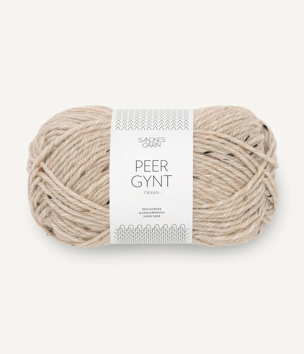 Kuvassa on Sandnes Garn Peer Gynt Tweed -lanka (yarn) värissä Beigmelert Natur Tweed.