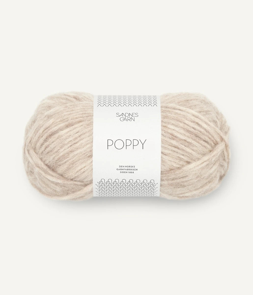 Kuvassa on Sandnes Garn Poppy -lanka (yarn) värissä Beigemelert.