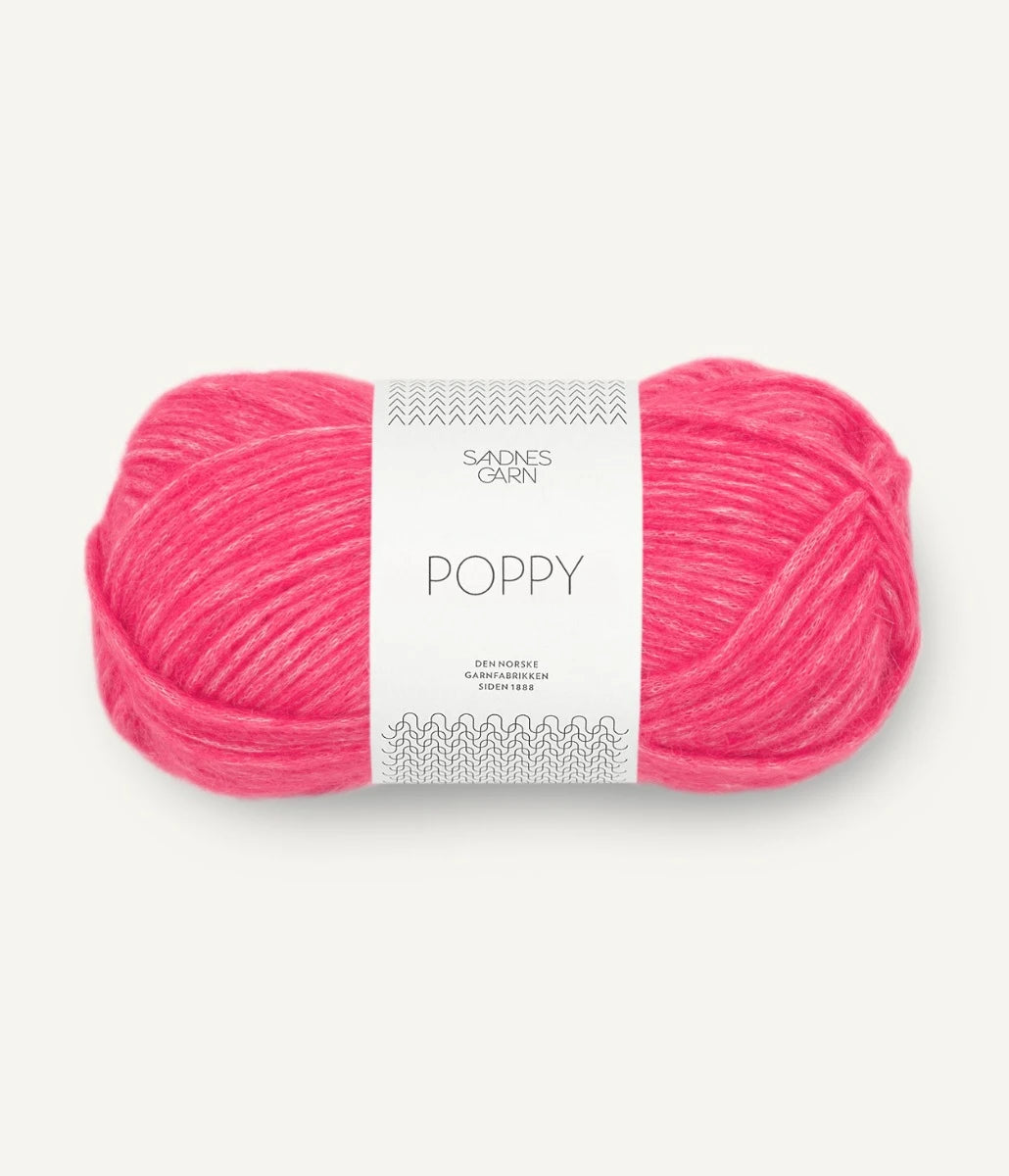 Kuvassa on Sandnes Garn Poppy -lanka (yarn) värissä Bubblegum Pink.