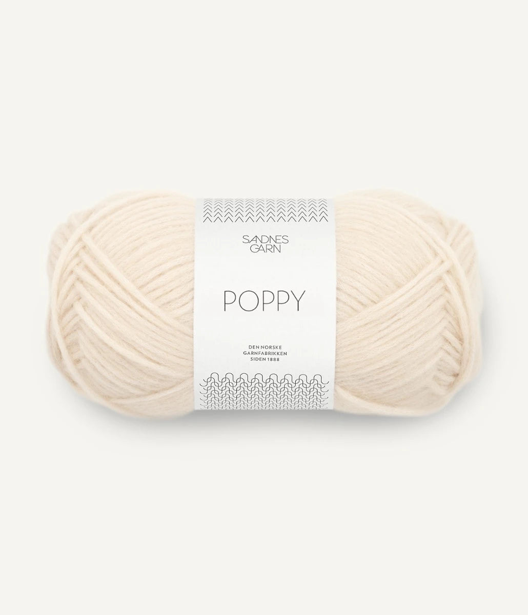 Kuvassa on Sandnes Garn Poppy -lanka (yarn) värissä Lys Marsipan.