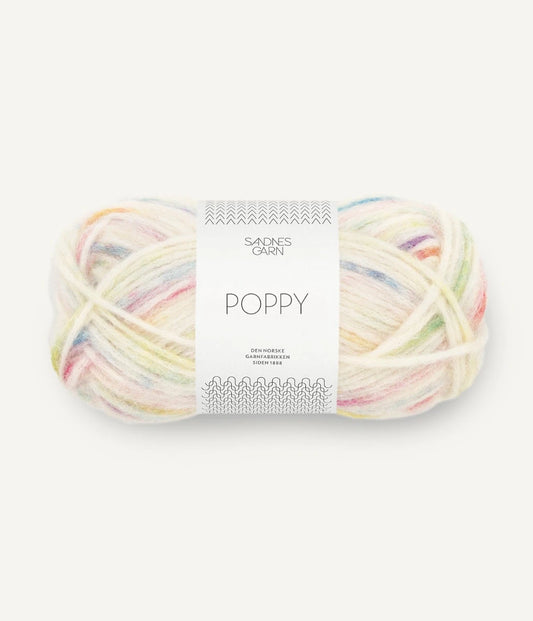 Kuvassa on Sandnes Garn Poppy -lanka (yarn) värissä Tutti Frutti.
