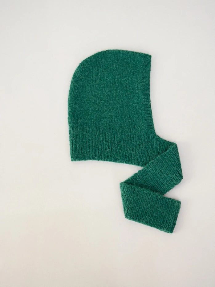 Kuvassa on Sandnes Garn Snuggle Hood -neuleohje (pattern).