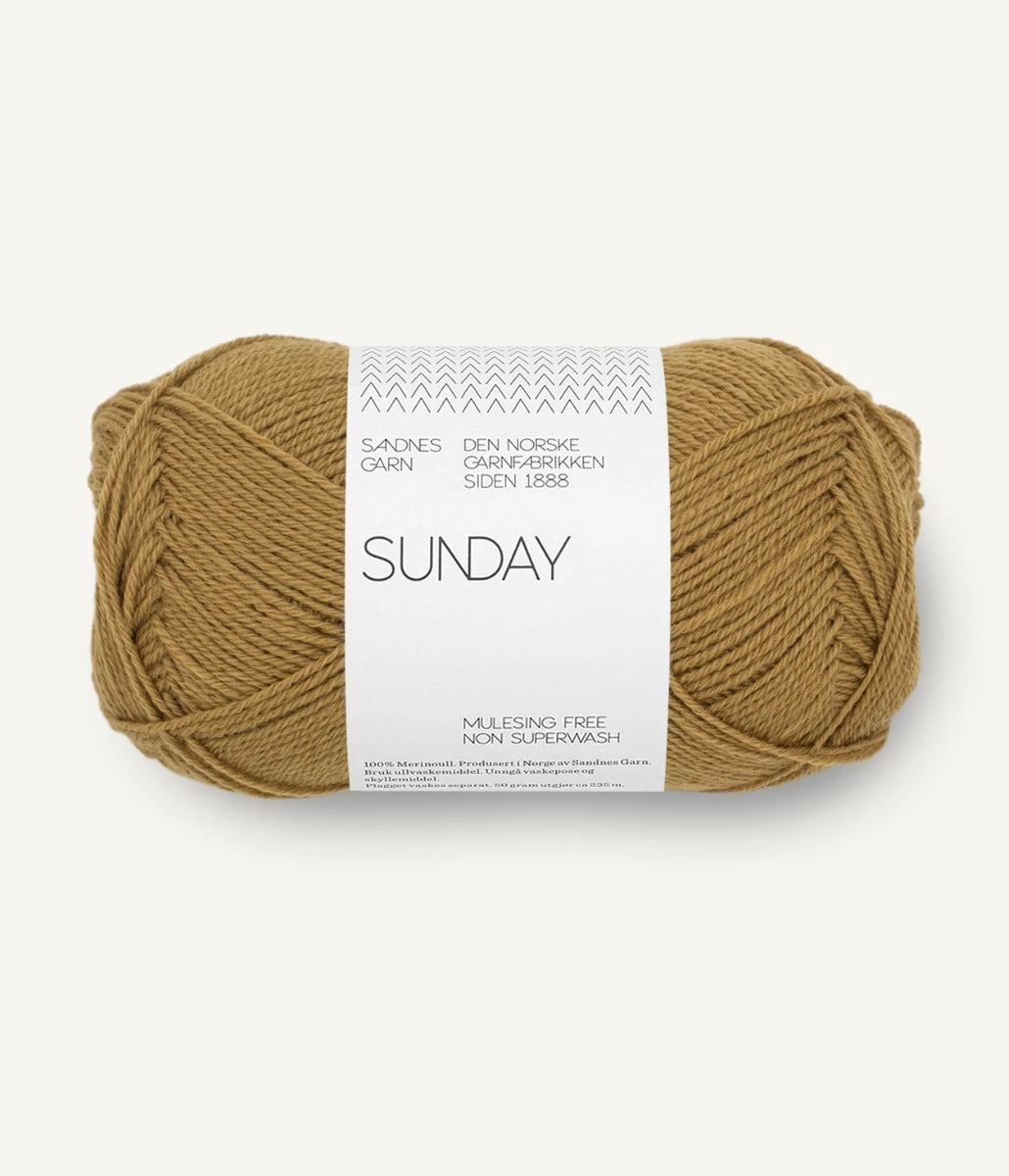 Kuvassa on Sandnes Garn Sunday-lanka (yarn) värissä 2152 Vintage Gold.