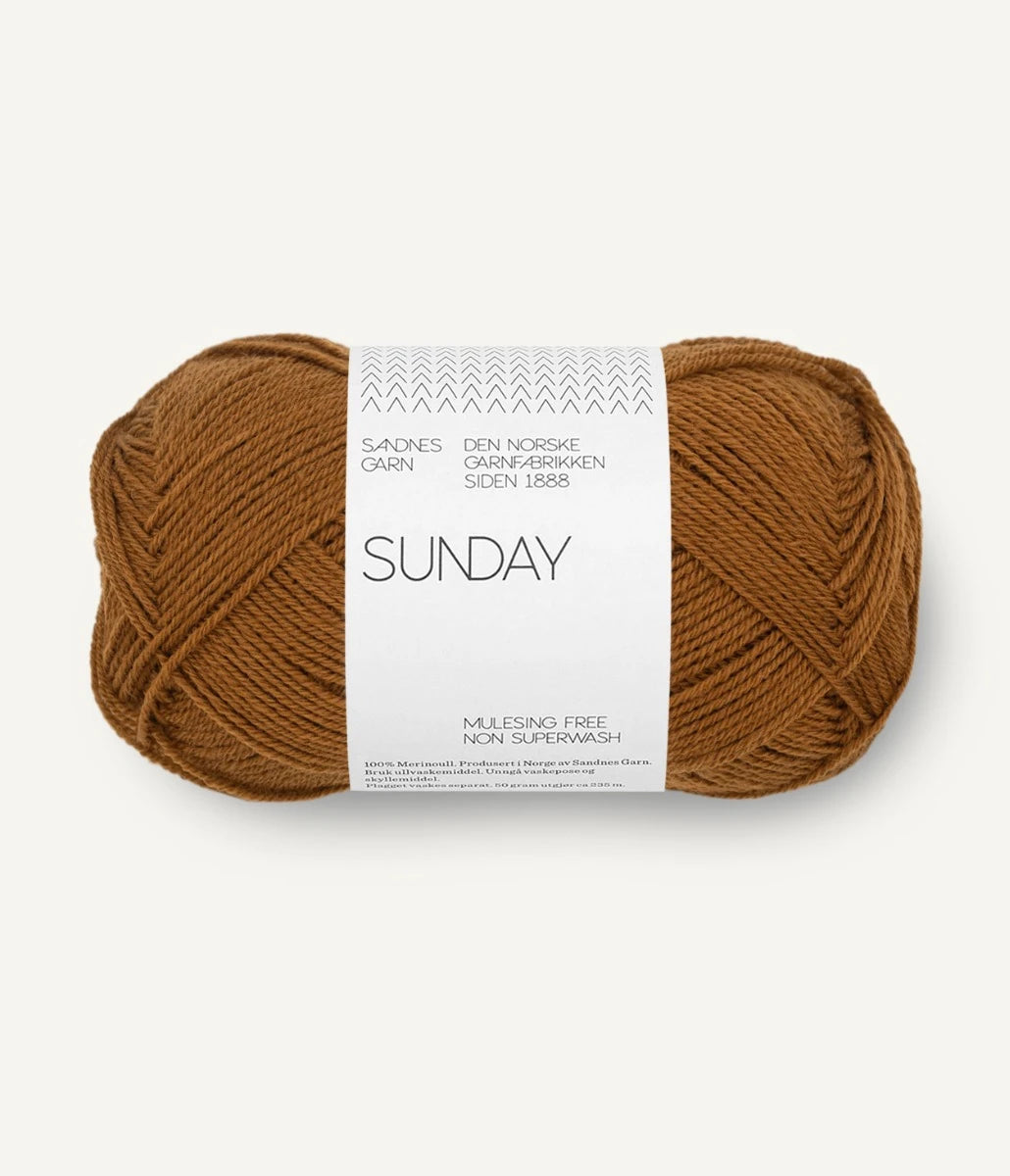 Kuvassa on Sandnes Garn Sunday-lanka (yarn) värissä 2573 Monks robe.